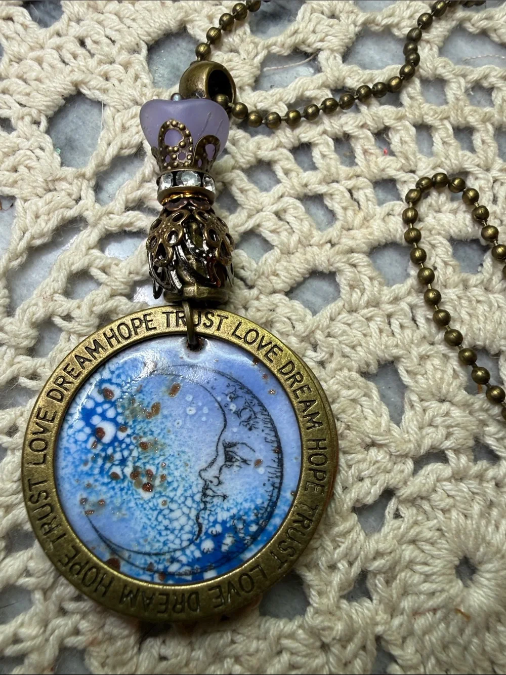 Vintage-Inspired Blue Moon Pendant Necklace - Women Jewelry